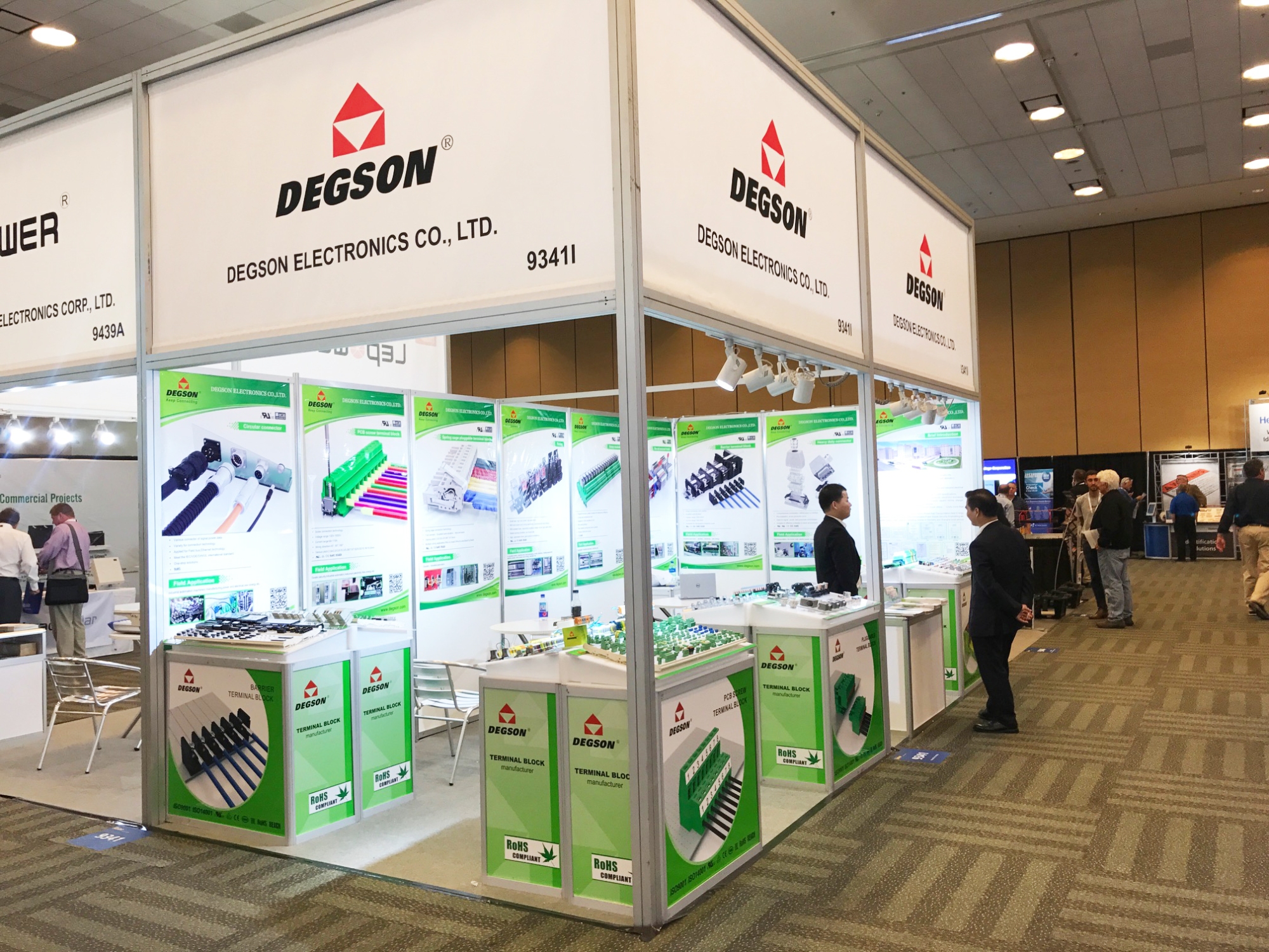 Degson Booth at the Intersolar North America event.